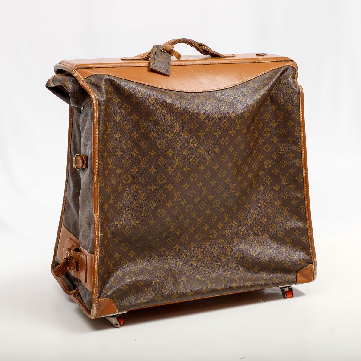 Louis Vuitton Wheels/Rolling Vintage Luggage